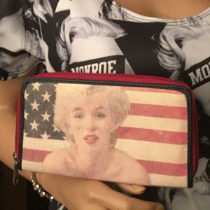 New! Marilyn Monroe Stars & Stripes Wallet